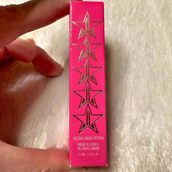 NIB Jeffree Star Restraints Velour Liquid Lipstick Full Size 5.6ml - Picture 5 of 11